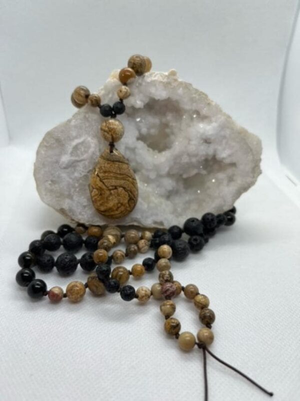 mala jaspe paysage, pierre de lave et obsidienne